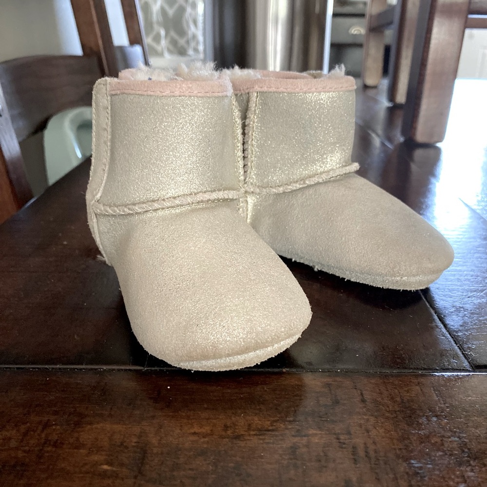 EUC Baby Ugg Jesse Boot